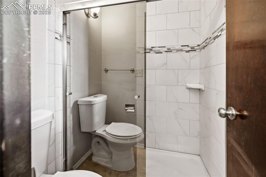 365 Waco Court Colorado Springs CO 80919