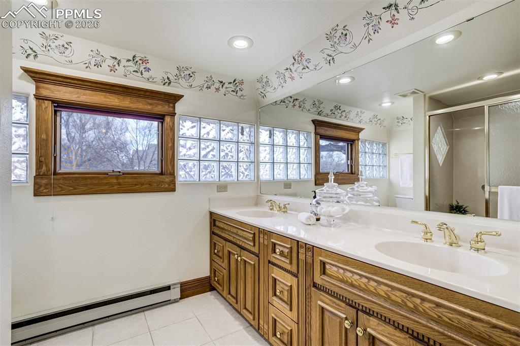 1805 N Tejon Street Colorado Springs CO 80907