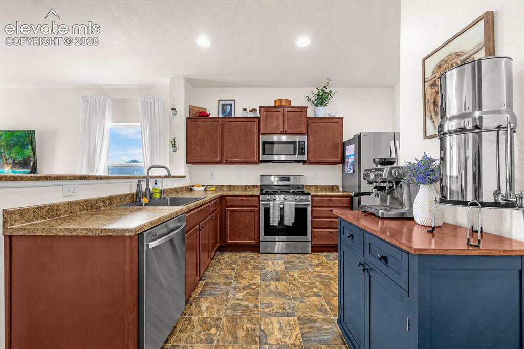 10036 Thunderbolt Trail Colorado Springs CO 80925