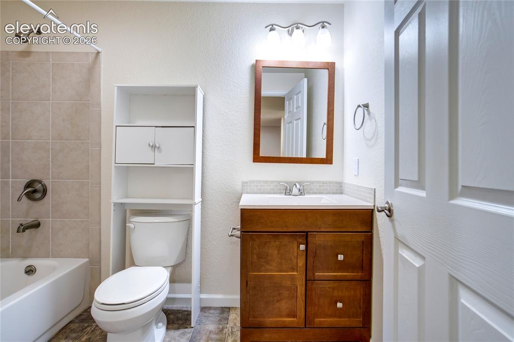 564 Fox Run Circle Colorado Springs CO 80921