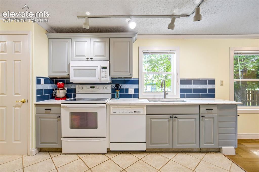 398 F Avenue Limon CO 80828