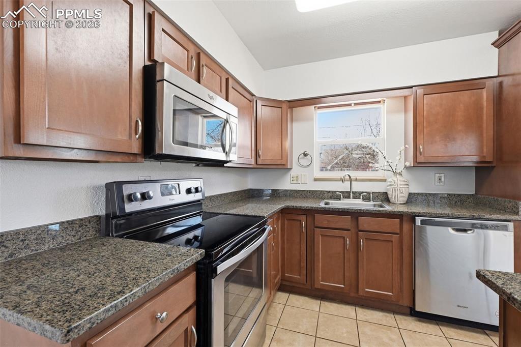 125 Ithaca Street Colorado Springs CO 80911