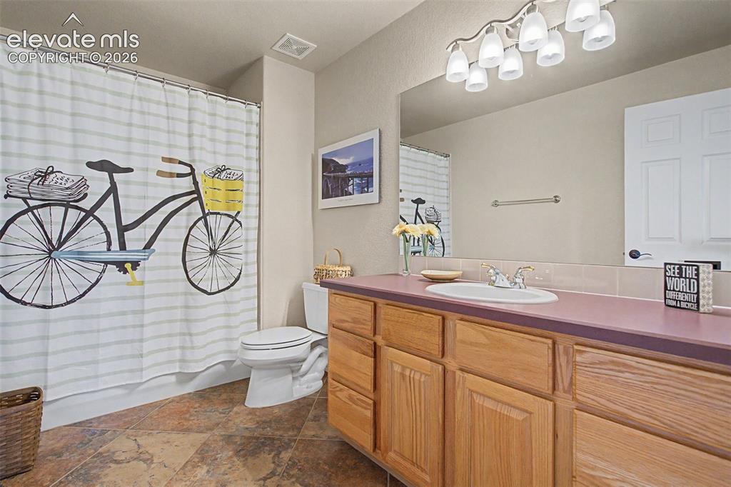 3355 Angelstone Point Colorado Springs CO 80919