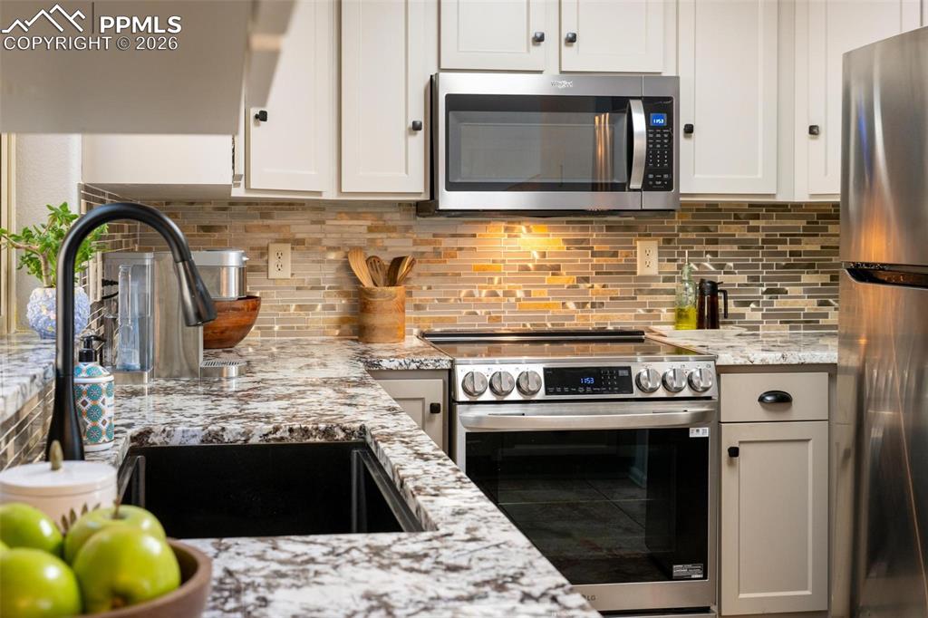 320 Hilton Road Manitou Springs CO 80829