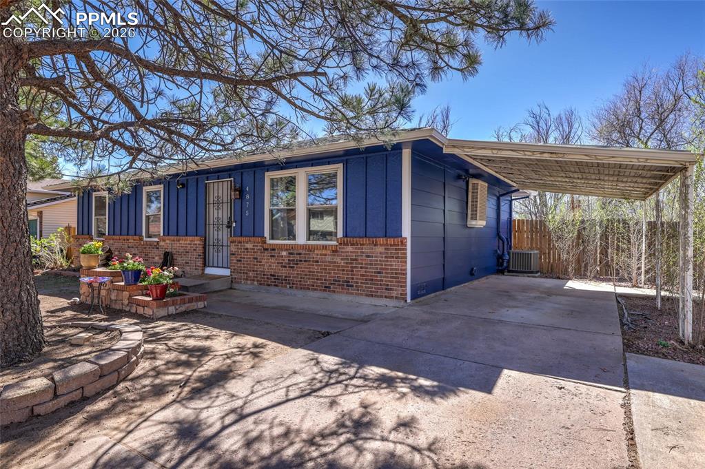 4875 Gatewood Drive Colorado Springs CO 80916
