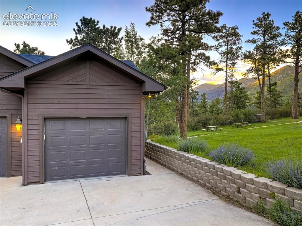 4660 Hagerman Avenue Cascade CO 80809