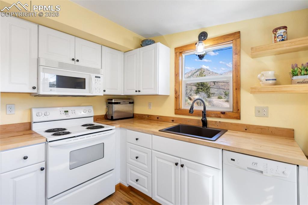 5870 Paona Road Cascade CO 80809