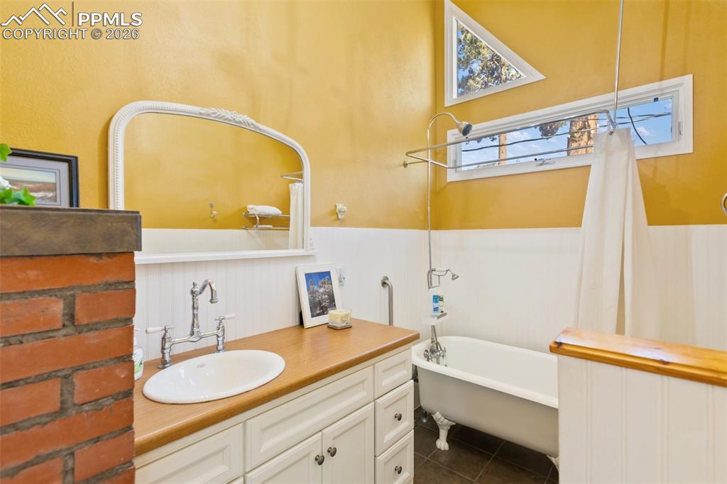 5870 Paona Road Cascade CO 80809