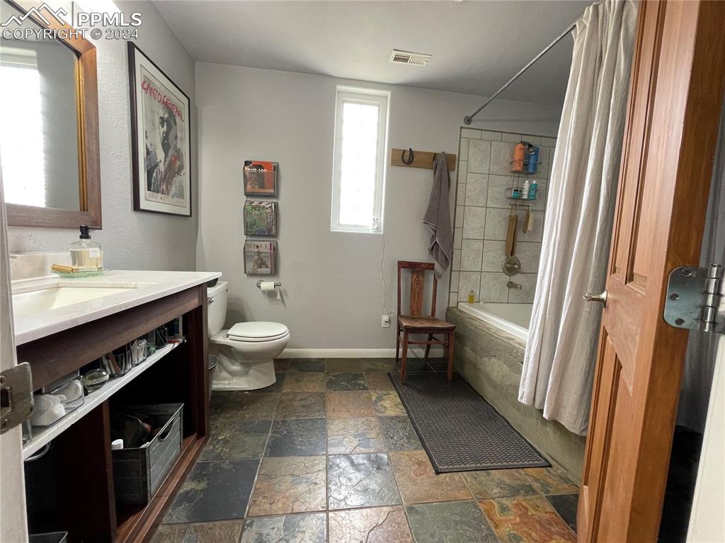 11150 W Highway 24 Crystola CO 80819