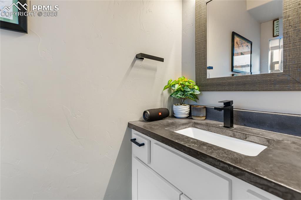 118 E Chester Avenue Woodland Park CO 80863