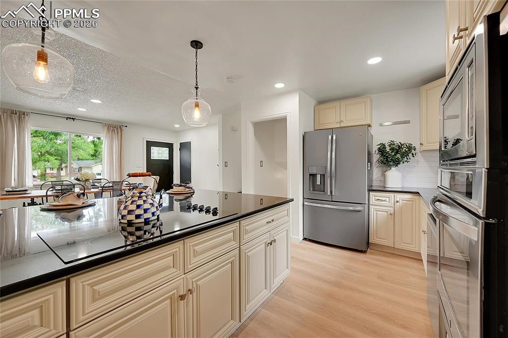 239 Tanna Court Colorado Springs CO 80916