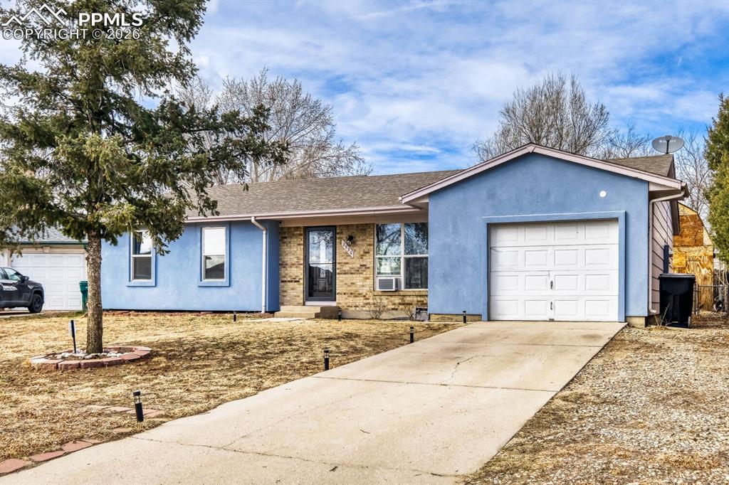 2530 W Prescott Circle Colorado Springs CO 80916