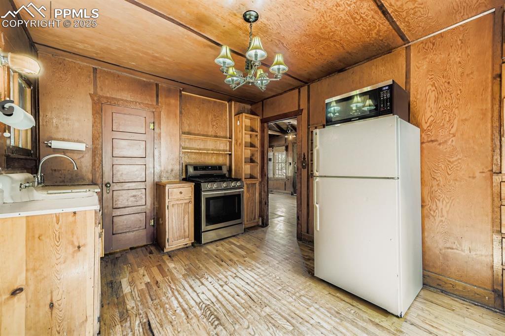 5860 Paona Road Cascade CO 80809