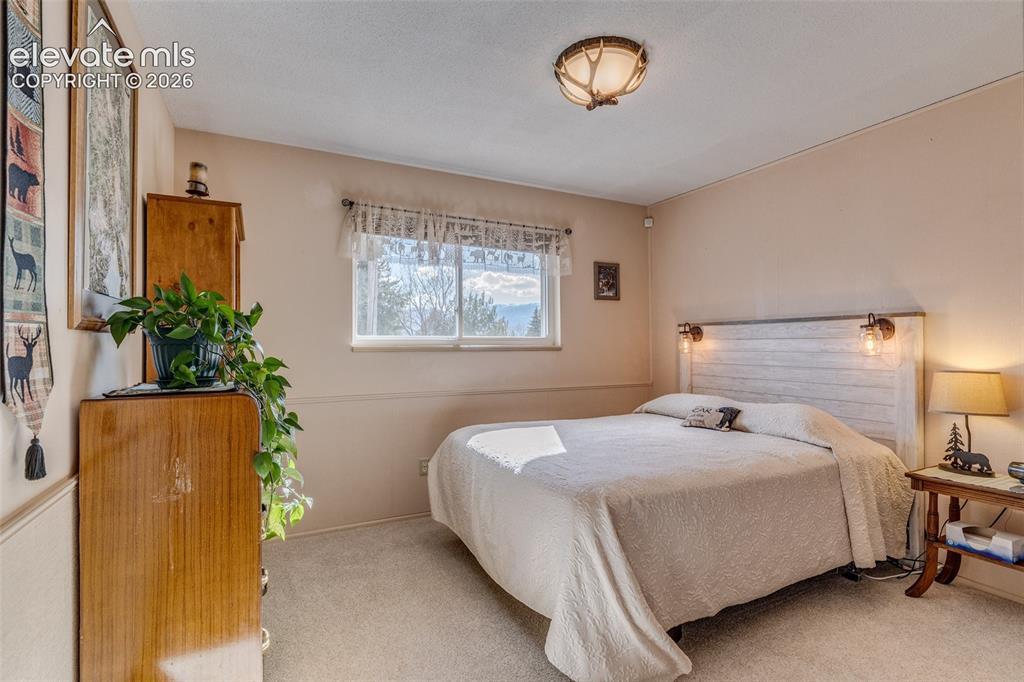 2918 Highland Drive Colorado Springs CO 80909