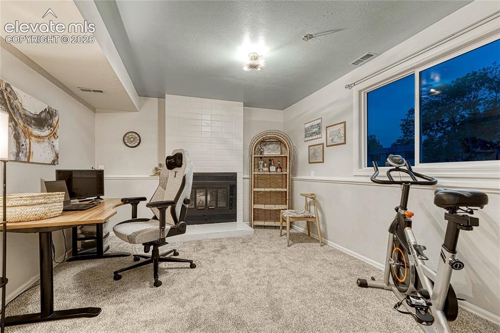 2045 Heathercrest Drive Colorado Springs CO 80915