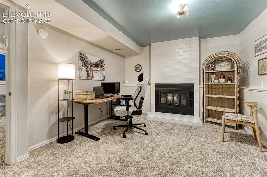 2045 Heathercrest Drive Colorado Springs CO 80915