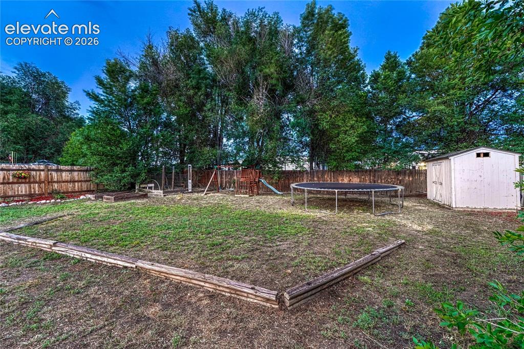 2045 Heathercrest Drive Colorado Springs CO 80915