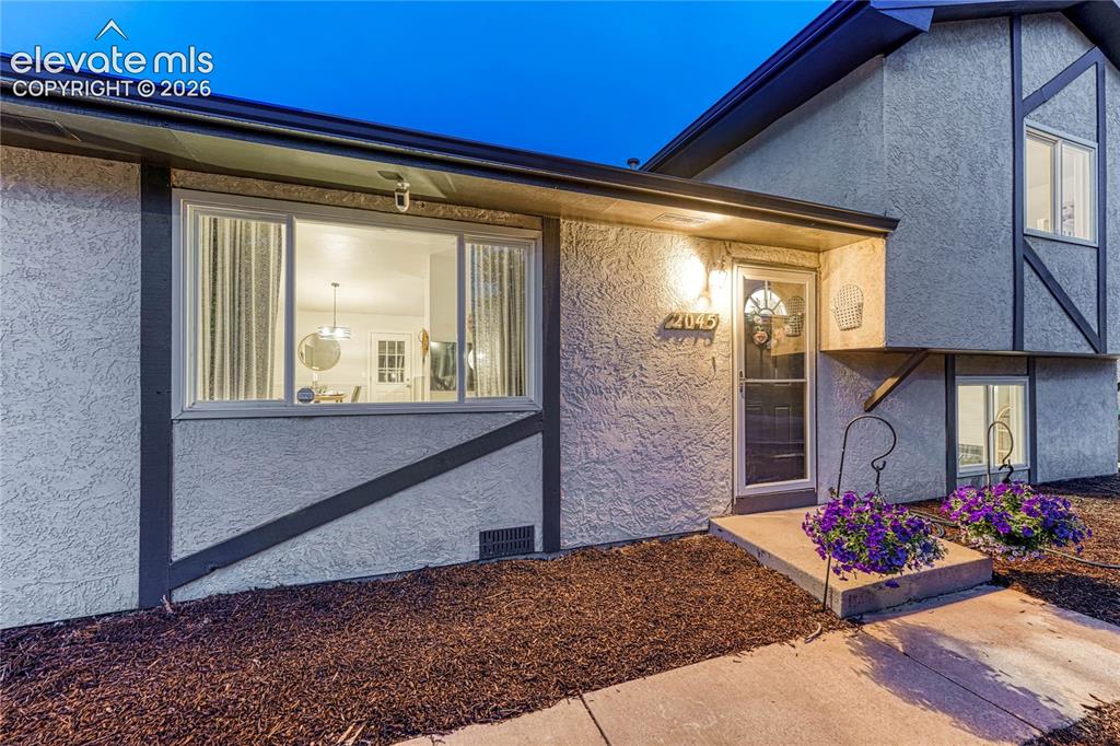 2045 Heathercrest Drive Colorado Springs CO 80915