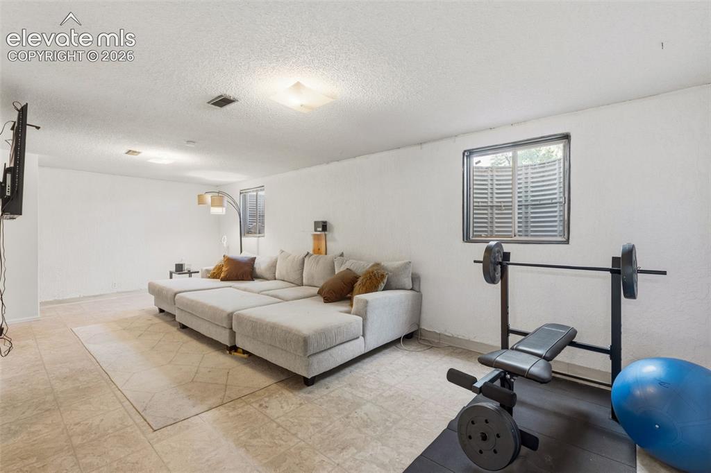 4002 Shelley Avenue Colorado Springs CO 80910