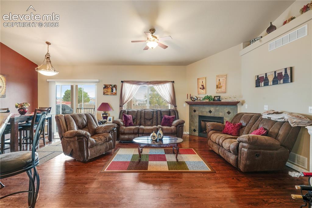 777 E Woodleaf Drive Pueblo CO 81007