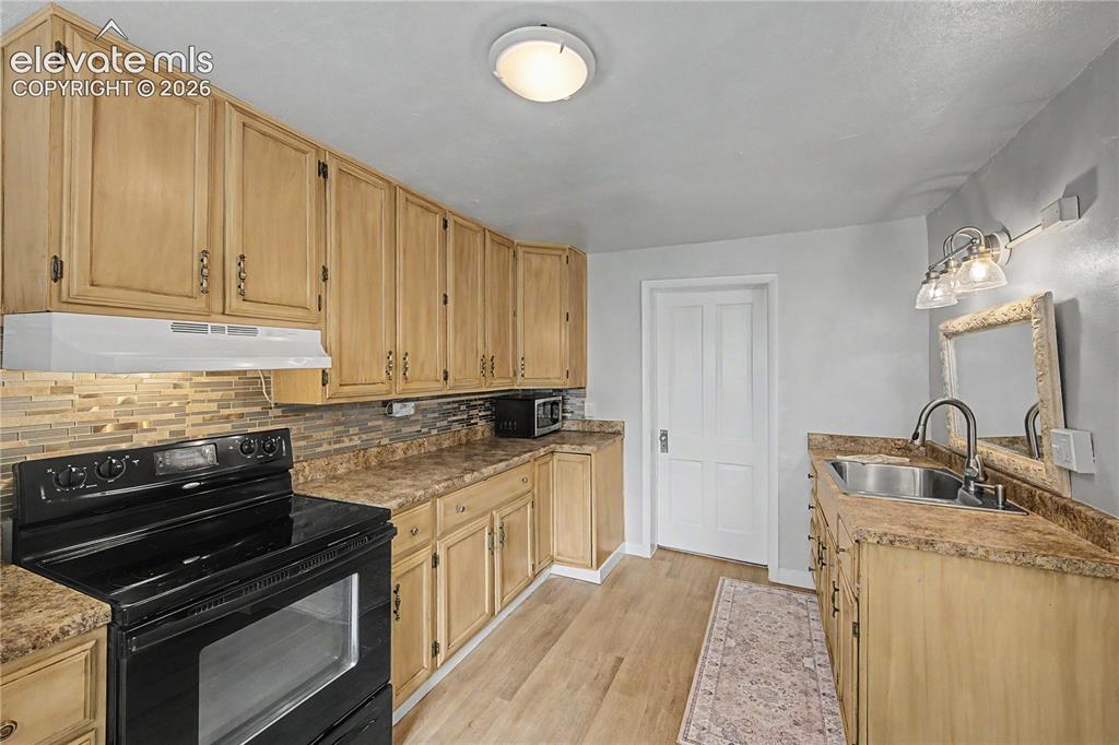 218 Dewey Avenue Florence CO 81226