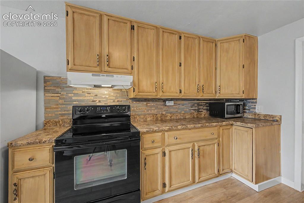 218 Dewey Avenue Florence CO 81226