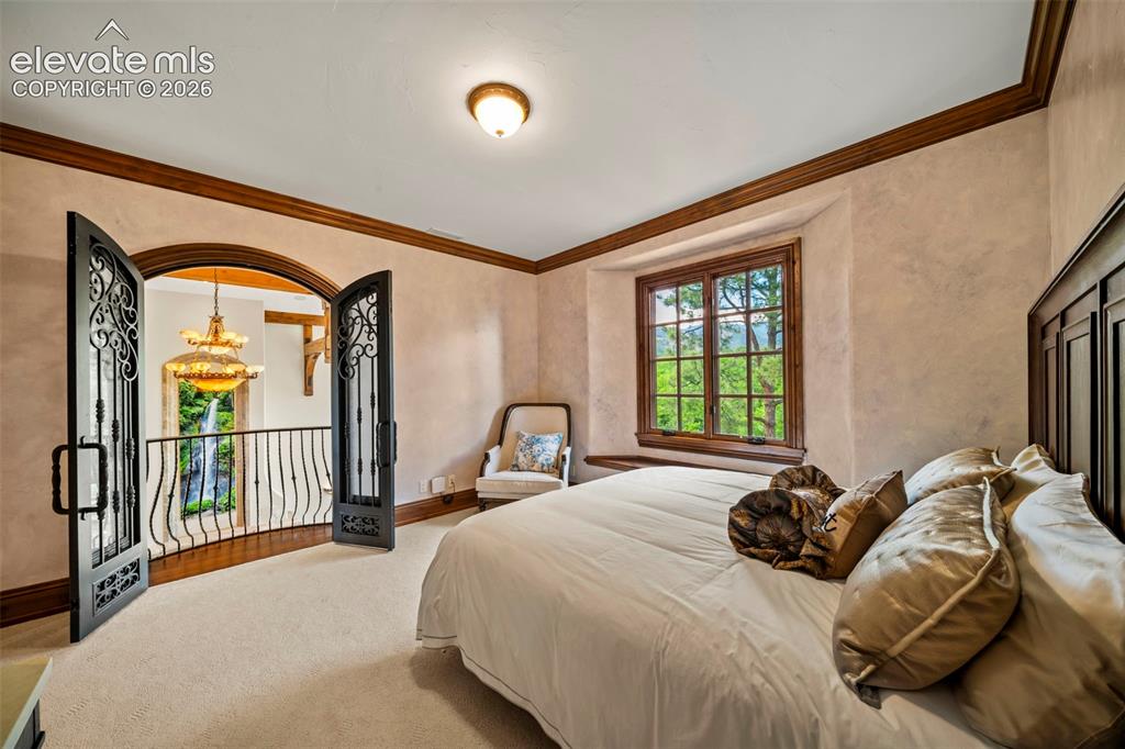 22 Crossland Road Colorado Springs CO 80906