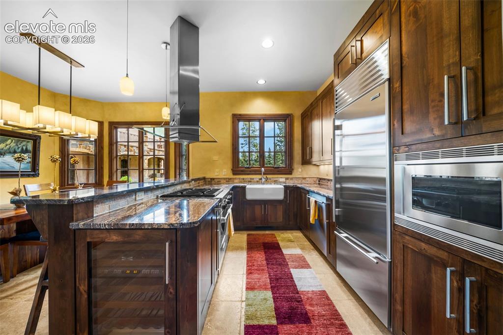 22 Crossland Road Colorado Springs CO 80906