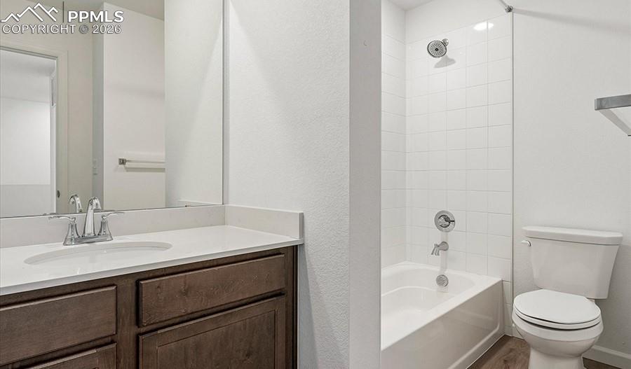 886 Lux Point Colorado Springs CO 80915