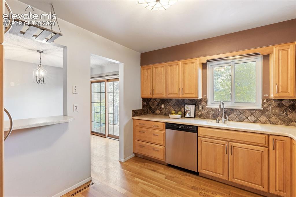 2244 Glenwood Circle Colorado Springs CO 80909