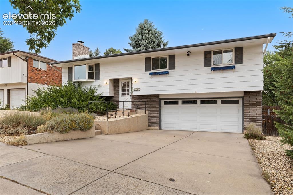 2244 Glenwood Circle Colorado Springs CO 80909