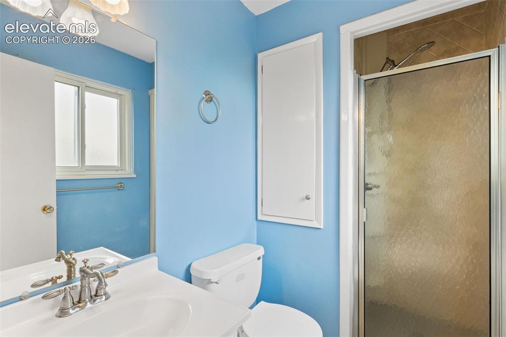 2244 Glenwood Circle Colorado Springs CO 80909