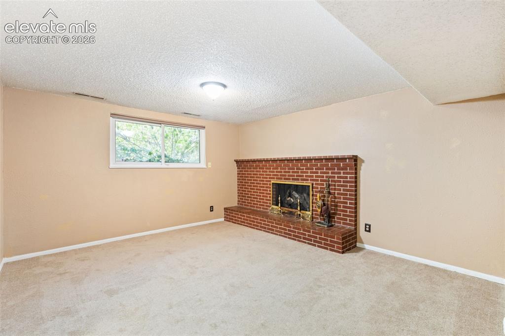 2244 Glenwood Circle Colorado Springs CO 80909