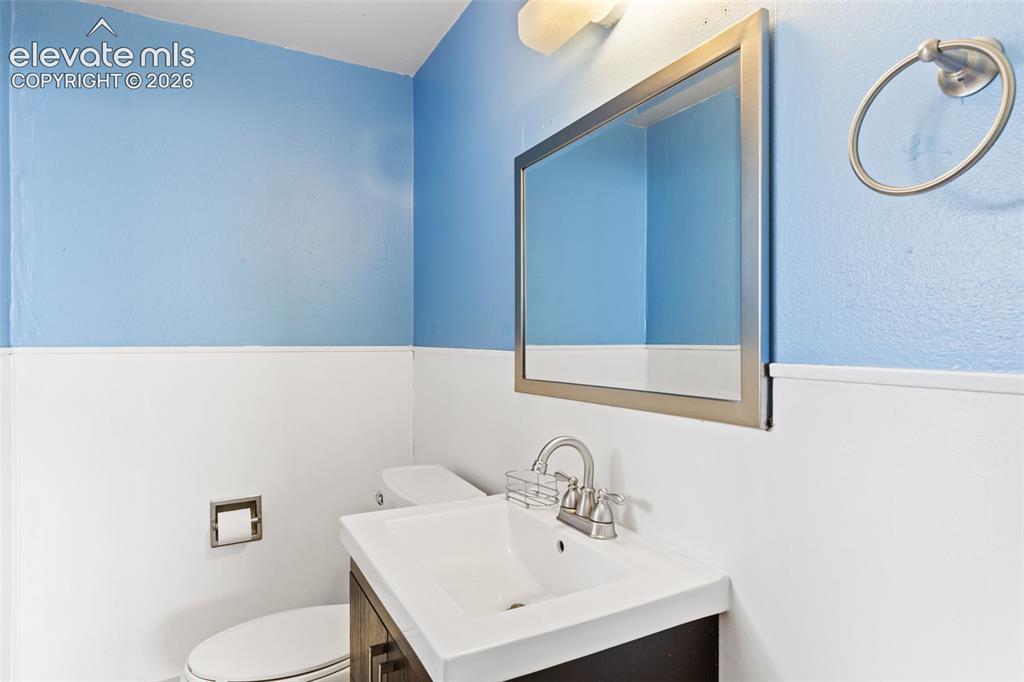 2244 Glenwood Circle Colorado Springs CO 80909