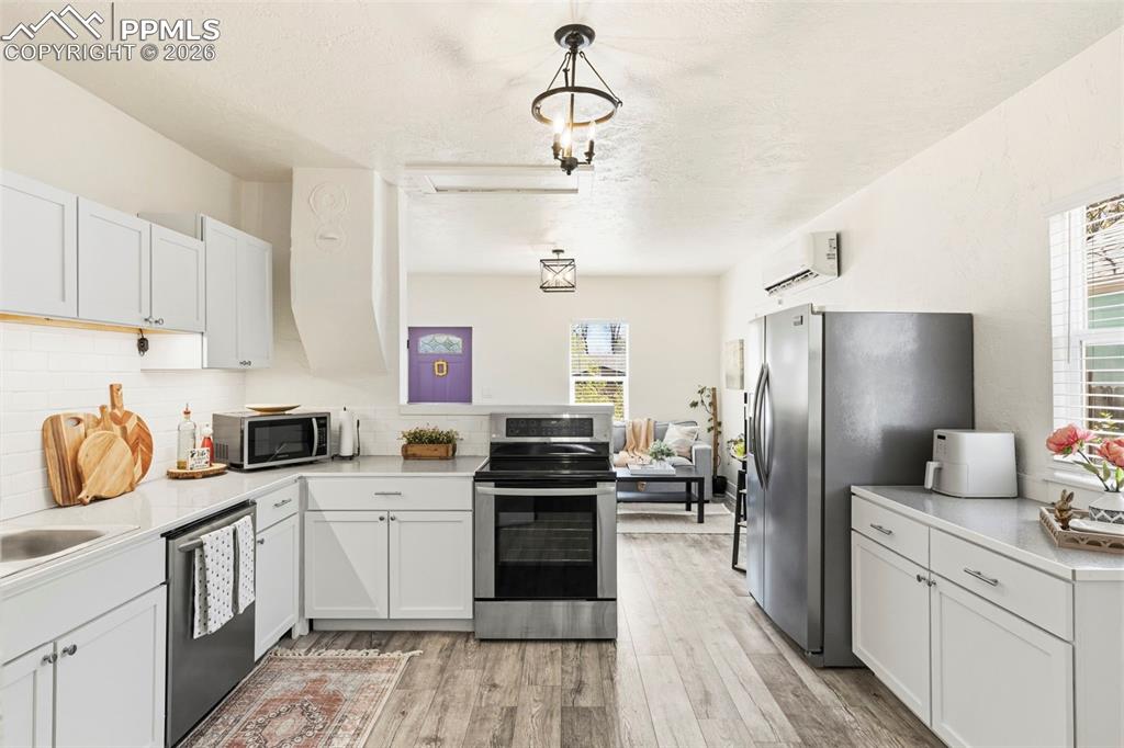 232 E Mill Street Colorado Springs CO 80903