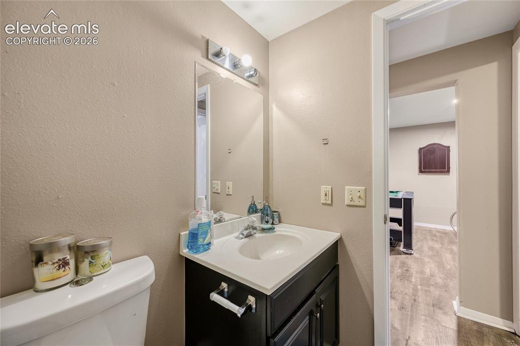3225 Oak Creek Drive Colorado Springs CO 80906