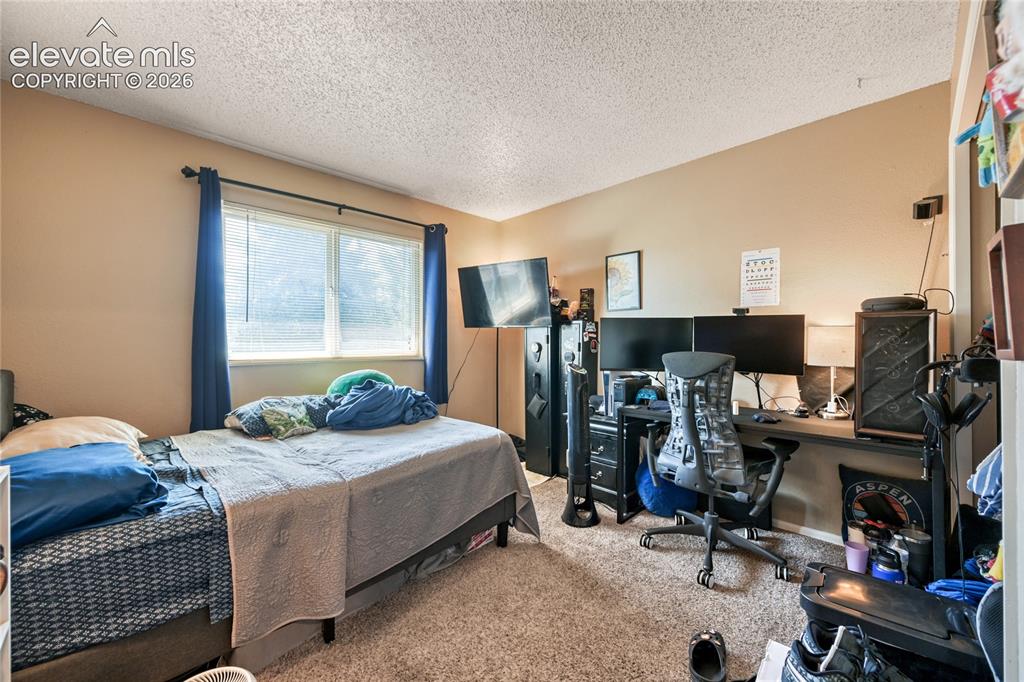 3225 Oak Creek Drive Colorado Springs CO 80906