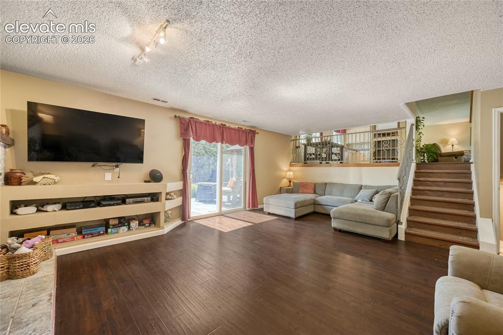 3225 Oak Creek Drive Colorado Springs CO 80906
