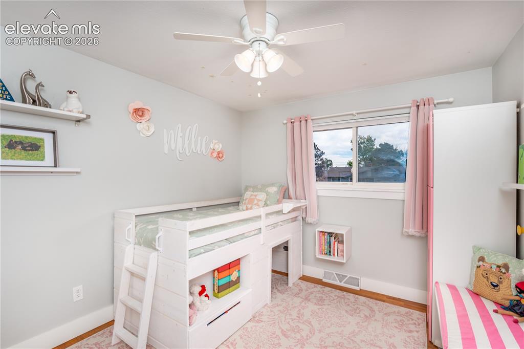 622 Pioneer Lane Colorado Springs CO 80904
