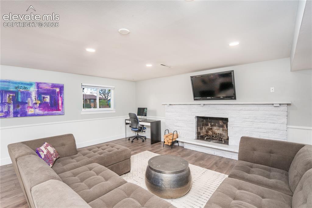622 Pioneer Lane Colorado Springs CO 80904