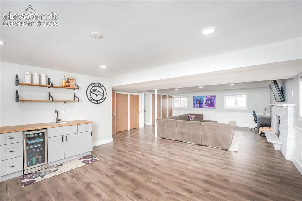 622 Pioneer Lane Colorado Springs CO 80904