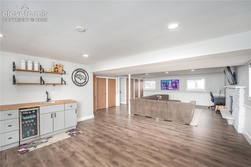 622 Pioneer Lane Colorado Springs CO 80904