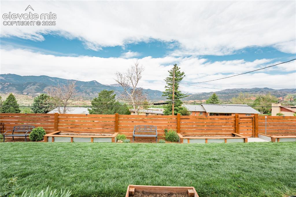 622 Pioneer Lane Colorado Springs CO 80904