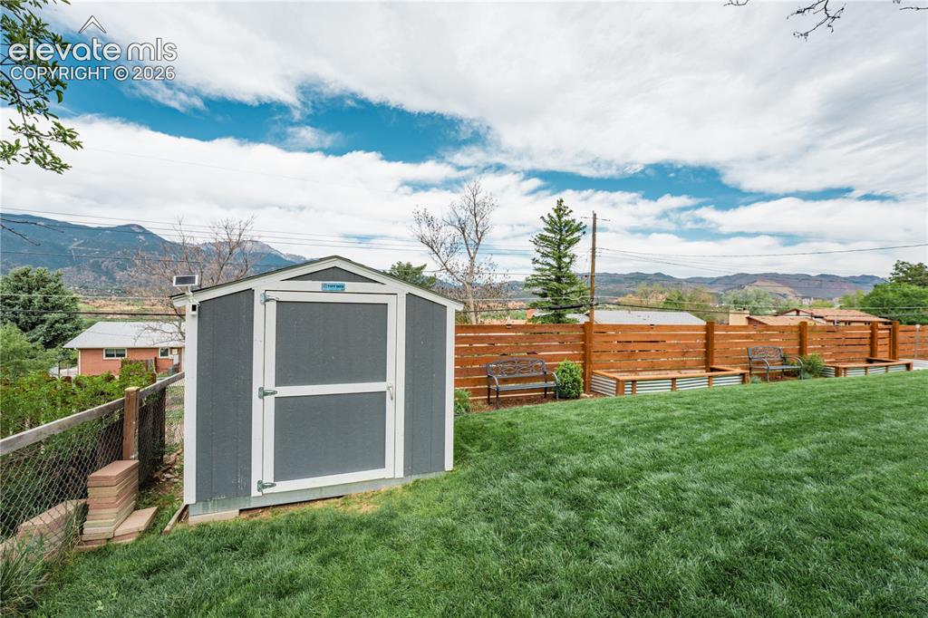 622 Pioneer Lane Colorado Springs CO 80904