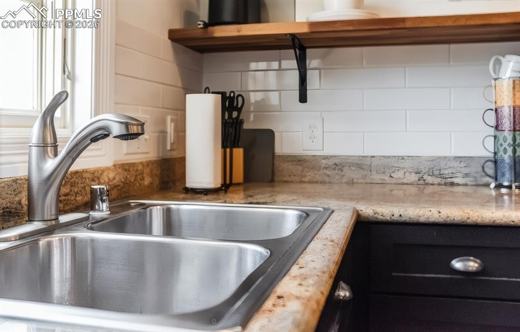 13 Oak Place Manitou Springs CO 80829