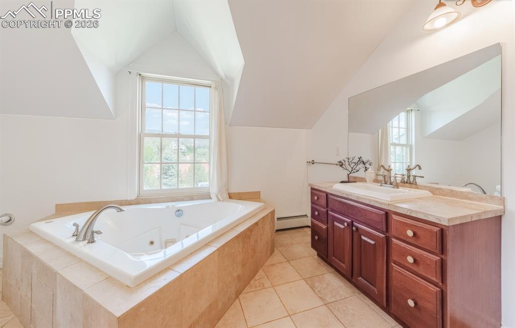 13 Oak Place Manitou Springs CO 80829
