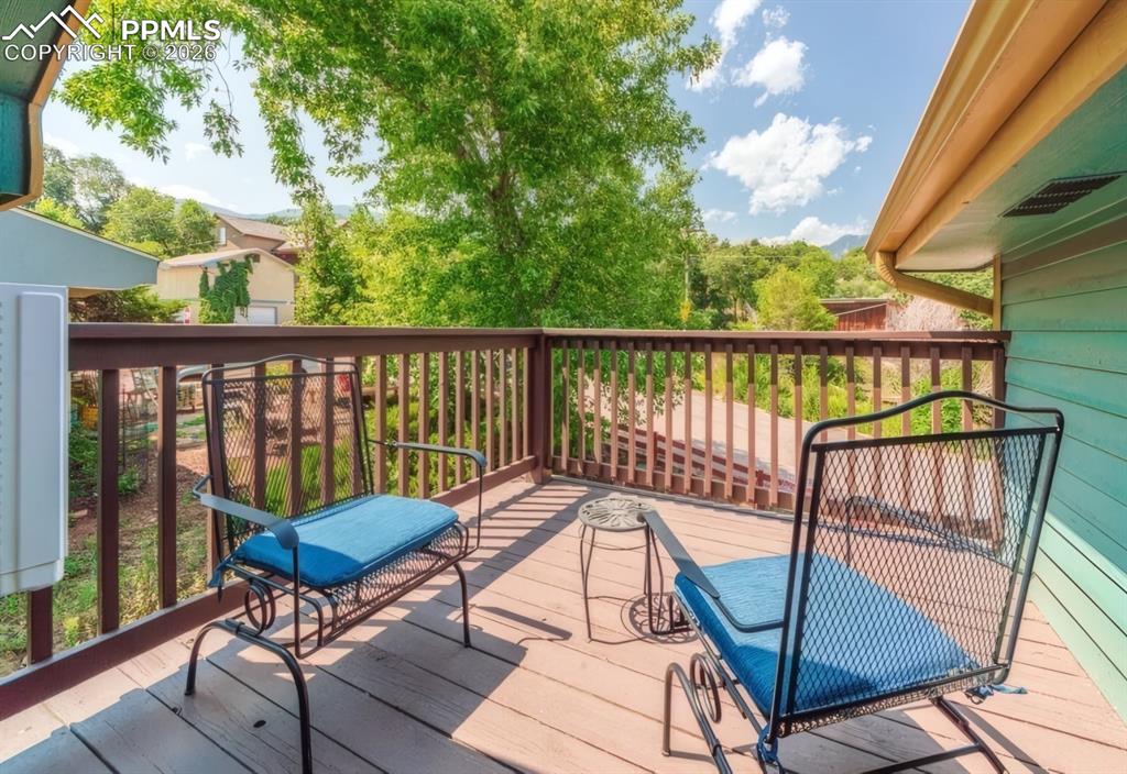 13 Oak Place Manitou Springs CO 80829