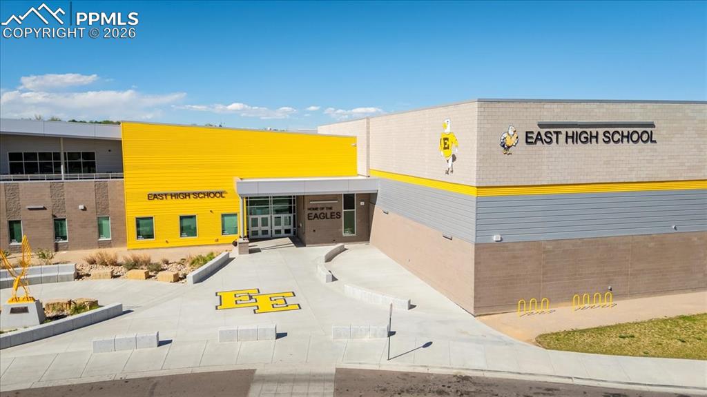 11 Macgregor Road Pueblo CO 81001