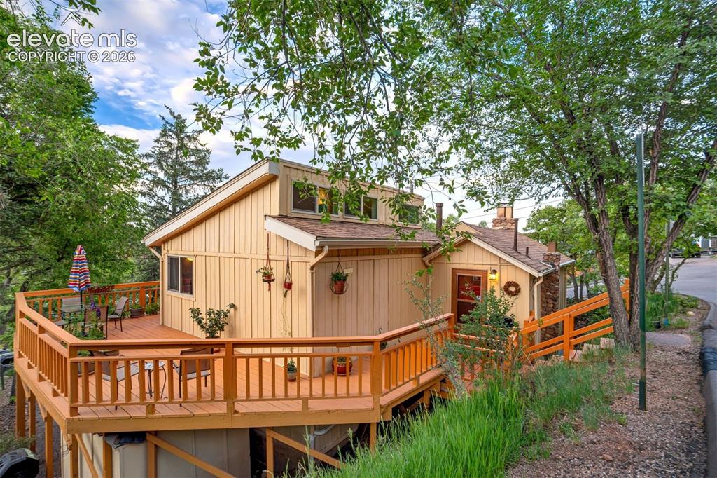902 High Road Manitou Springs CO 80829