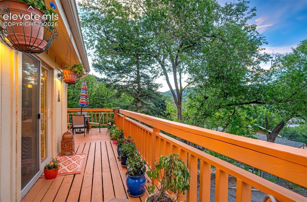 902 High Road Manitou Springs CO 80829